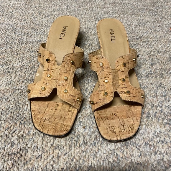 Vaneli Women’s Cork Slide Sandal Size 9N Tan Slip-on with Gold Hardware Casual - Picture 8 of 10